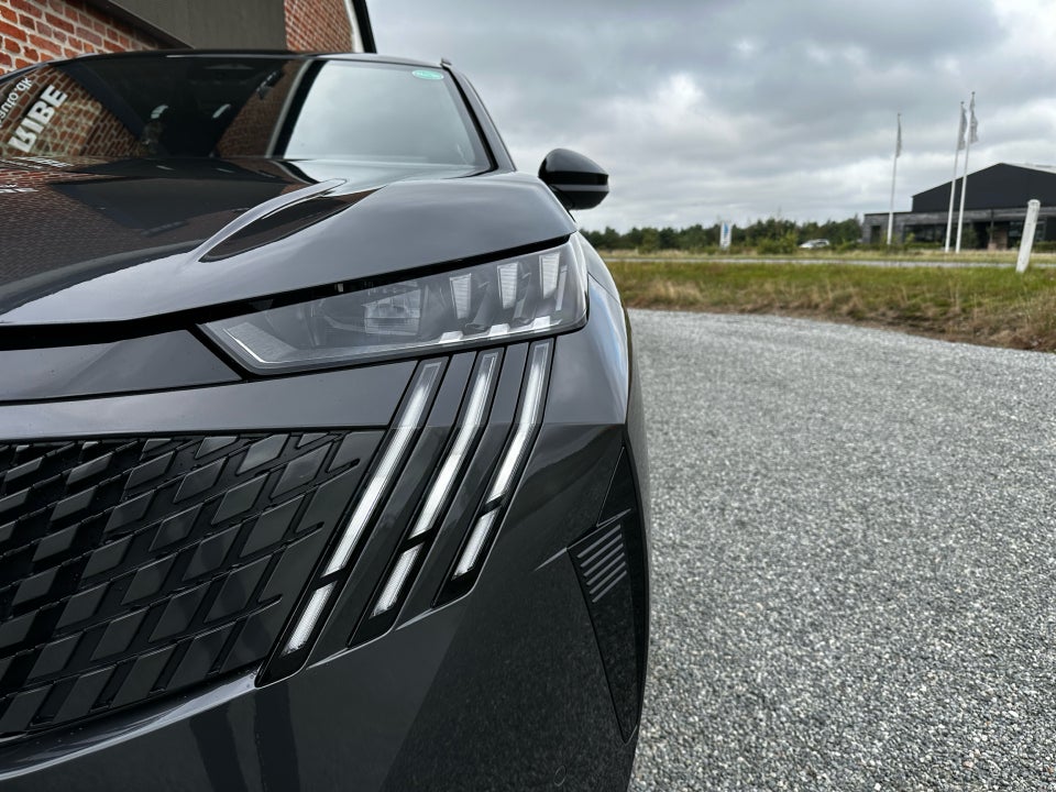 Peugeot e-5008 77 GT Pack 7prs 5d