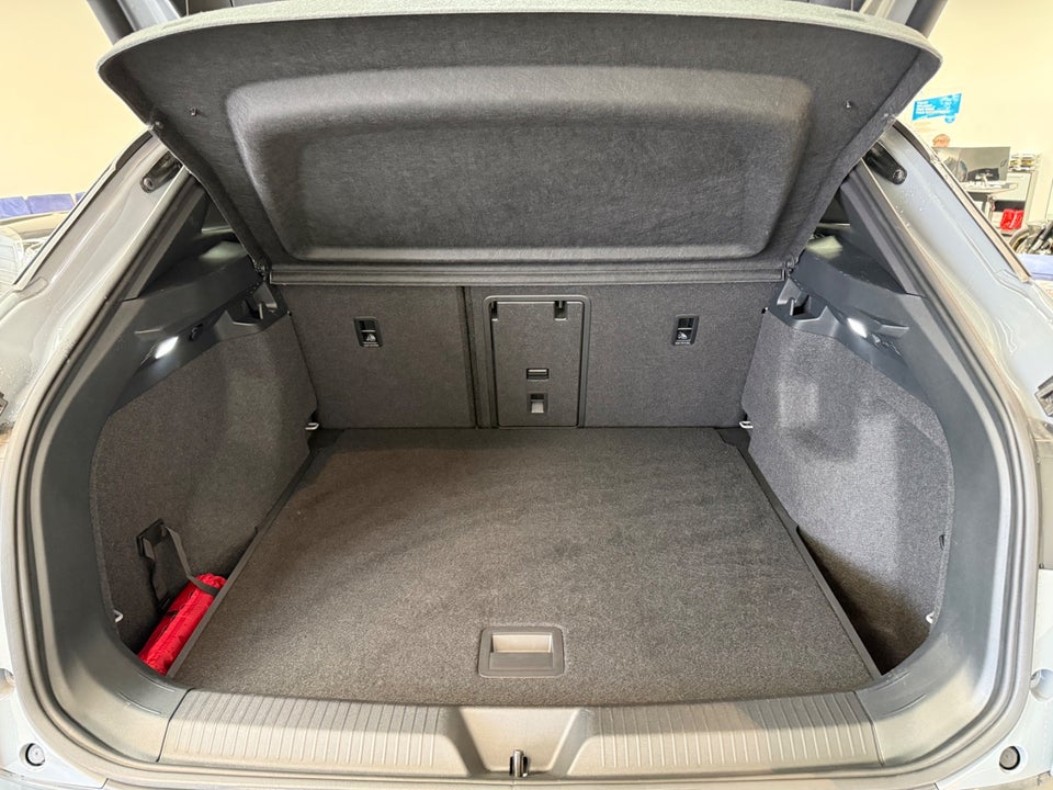 VW ID.4 77 Pro Style+ 5d