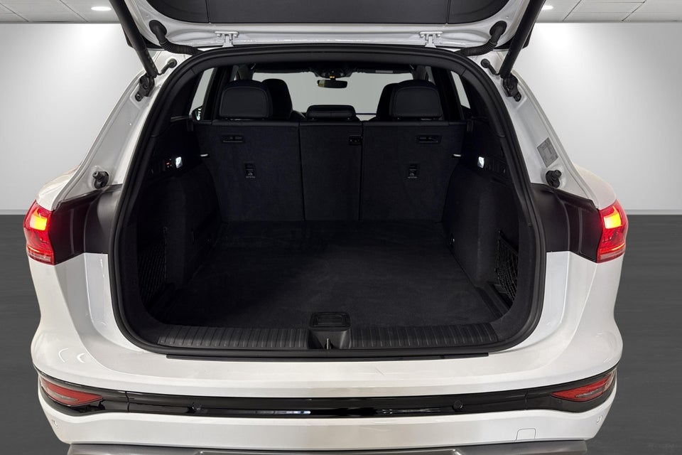 Audi Q6 e-tron Ultra quattro 5d