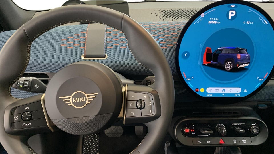 MINI Aceman E Favoured Trim M 5d