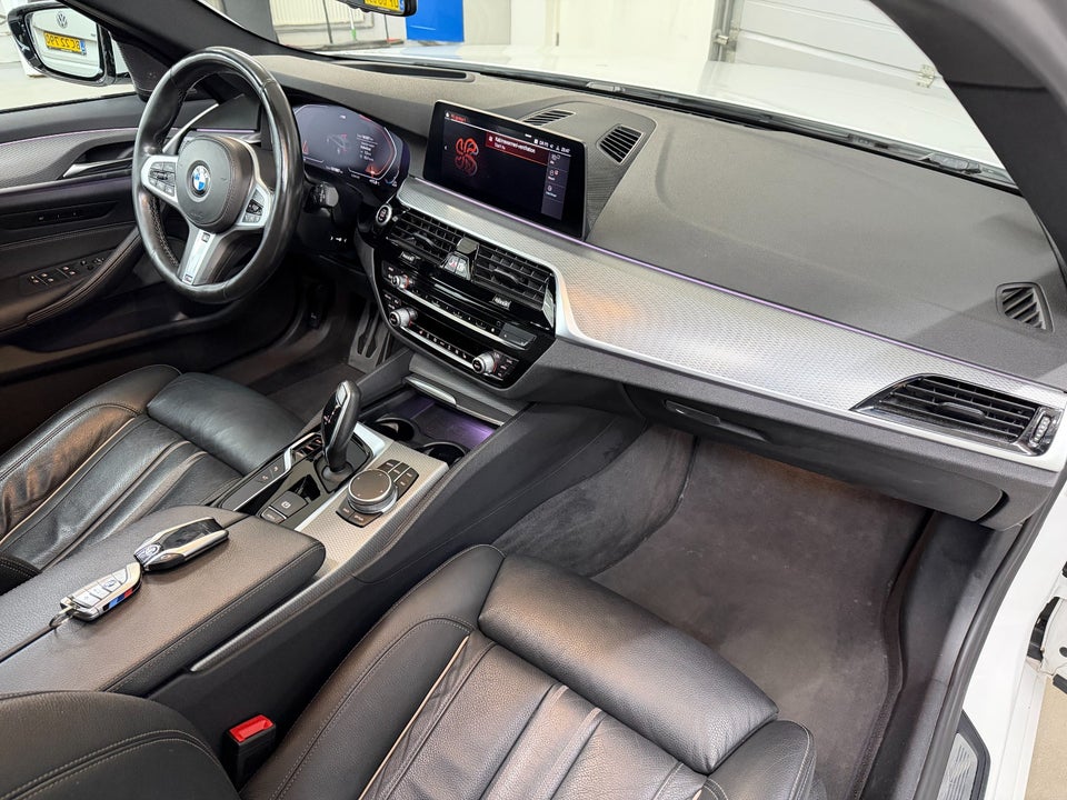 BMW 520d 2,0 Touring M-Sport xDrive aut. 5d