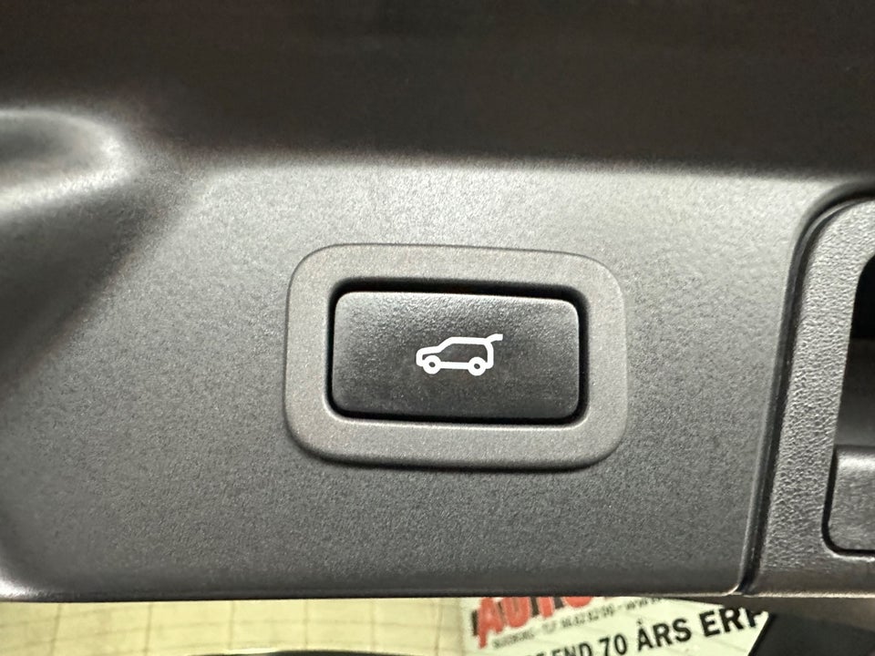 Land Rover Range Rover Velar 3,0 D300 SE aut. Van 5d