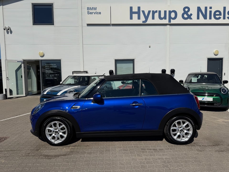 MINI Cooper 1,5 Essential Cabriolet aut. 2d