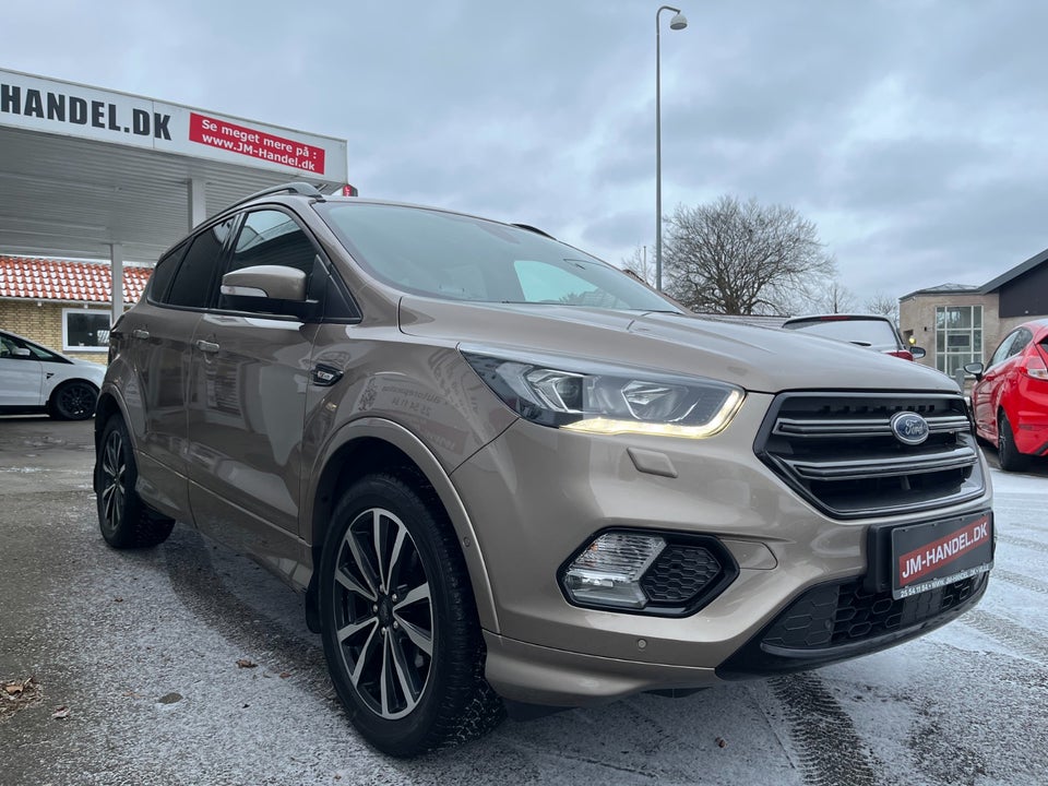 Ford Kuga 1,5 SCTi 150 ST-Line 5d