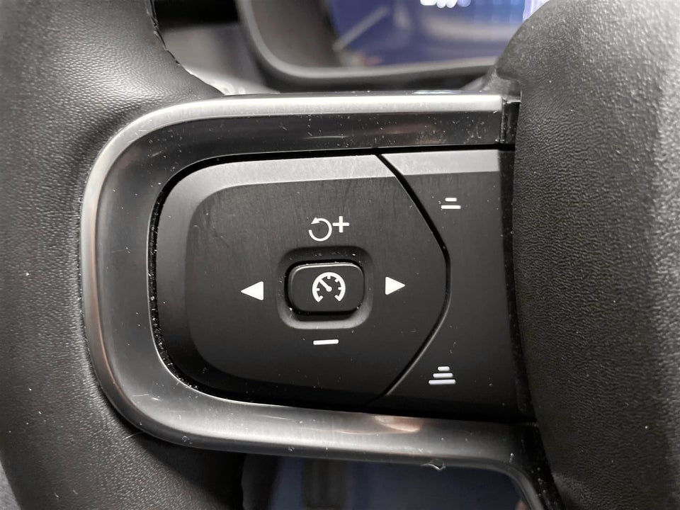 Volvo C40 P8 ReCharge First Edition 5d