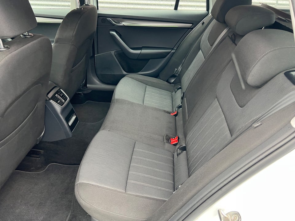 Skoda Octavia 1,5 TSi 150 Business Line Combi DSG 5d