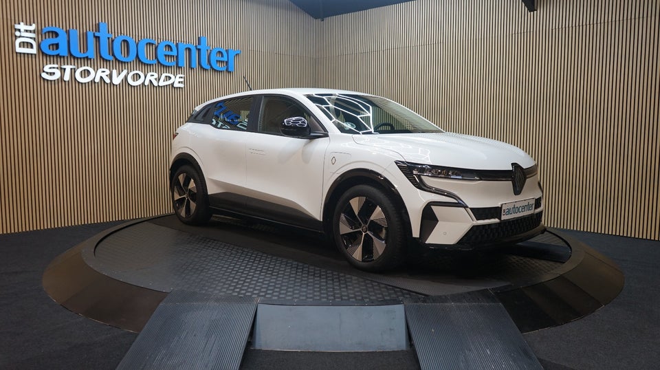 Renault Megane E-Tech 60 Equilibre 5d