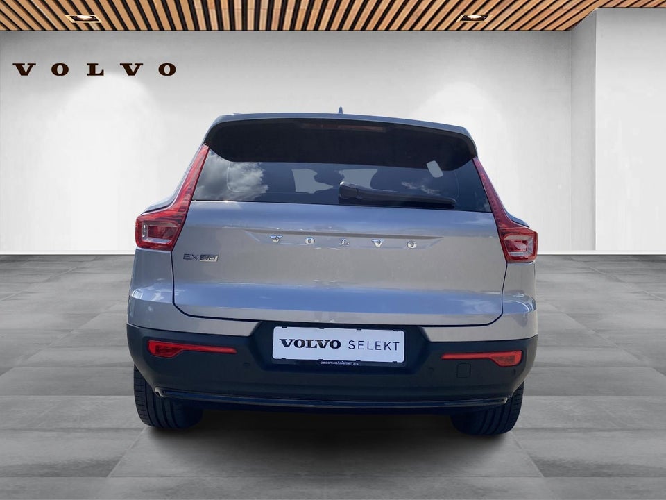 Volvo EX40 Extended Range Plus 5d