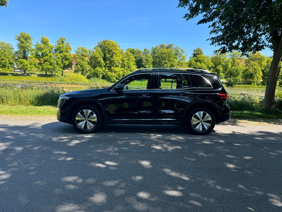 Mercedes EQB250 Progressive 7prs 5d