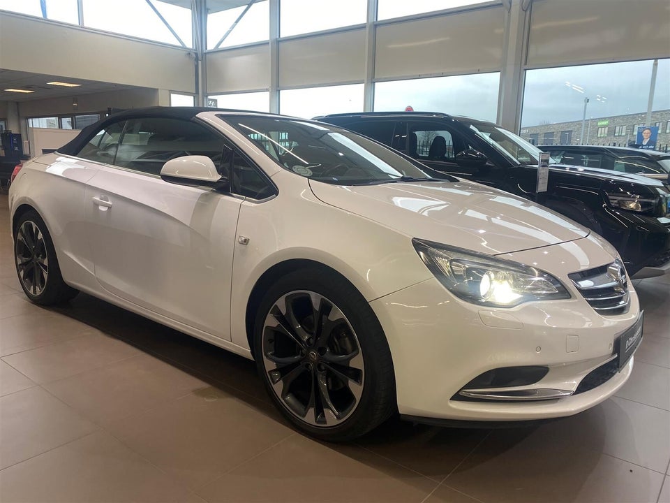 Opel Cascada 1,6 T 170 Cosmo 2d