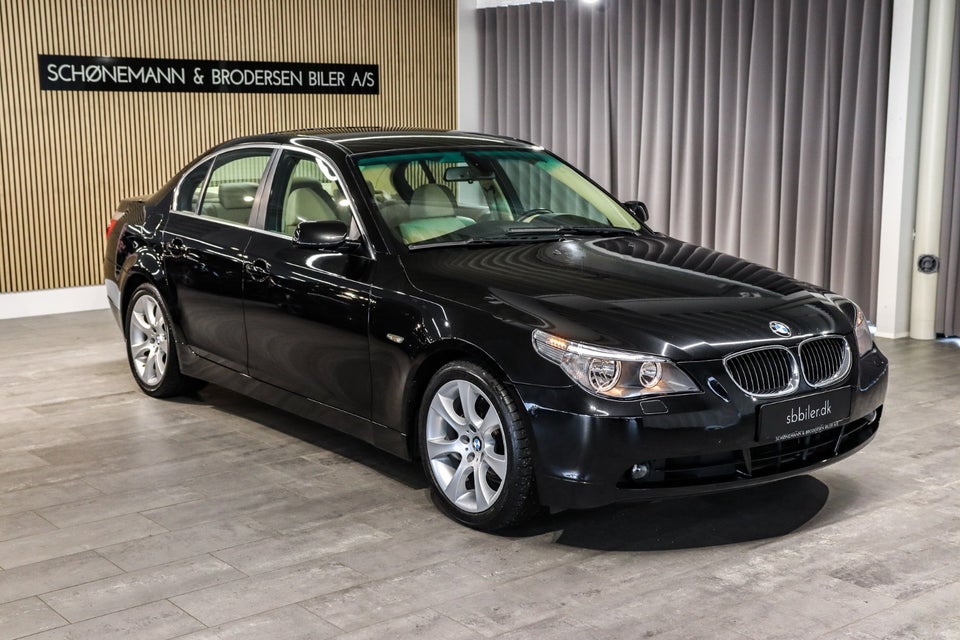 BMW 525i 2,5  4d