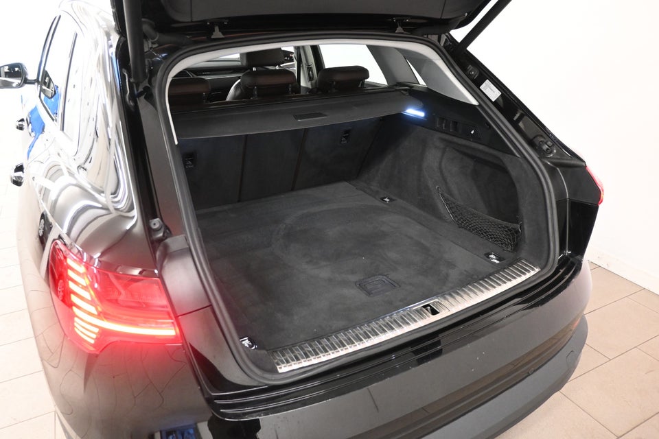 Audi e-tron 50 Prestige quattro 5d