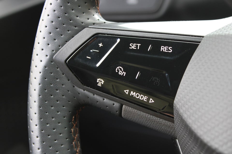 Cupra Born 58 Dinamica Pack High 5d