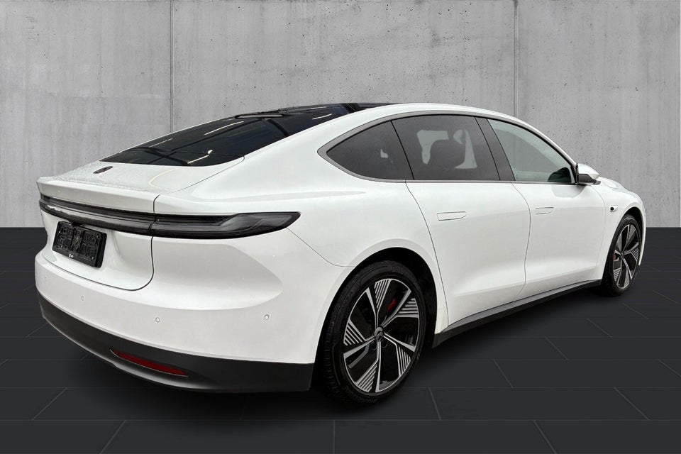 NIO ET7 100 Long Range 4d