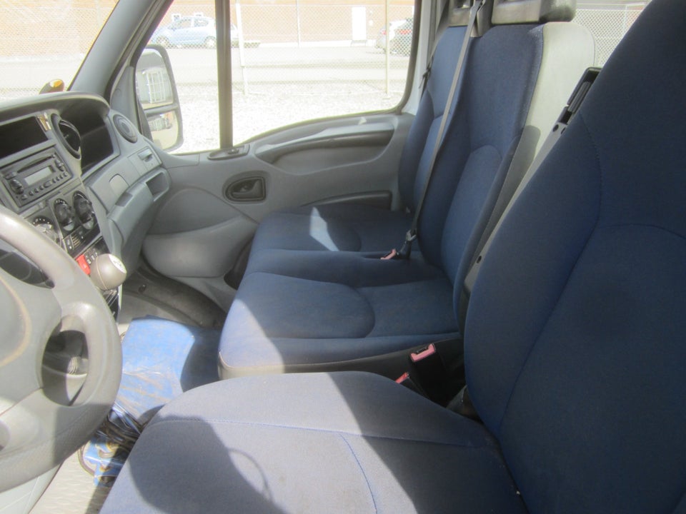 Iveco Daily 2,3 35C12 4100mm Lad AG 2d