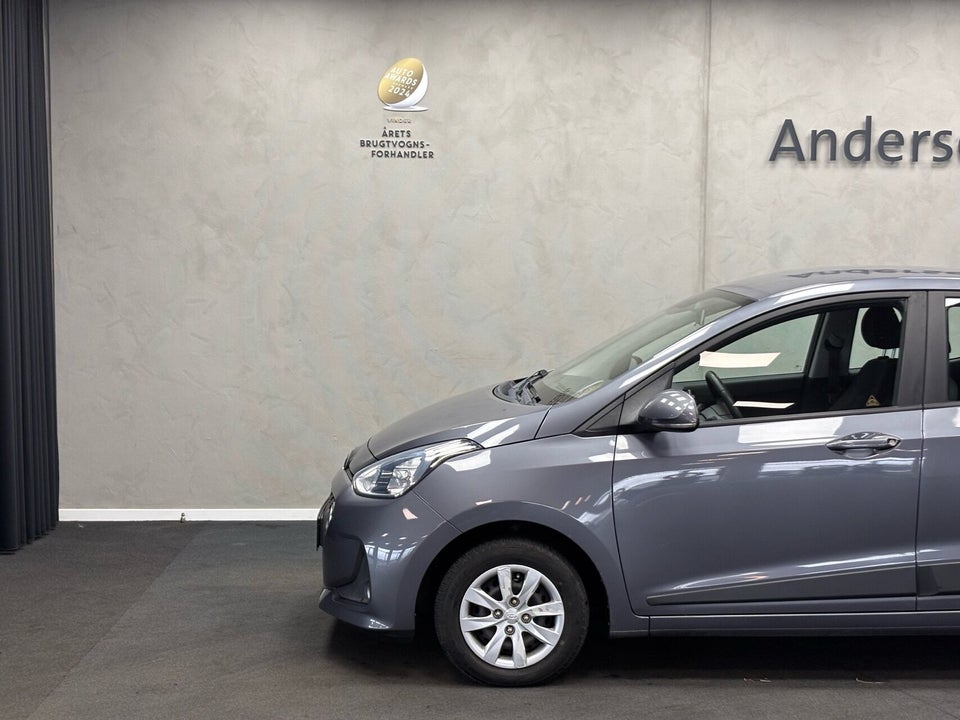 Hyundai i10 1,0 Premium 5d