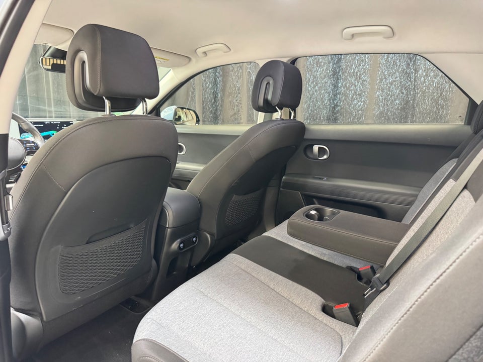 Hyundai Ioniq 5 77 Essential 5d