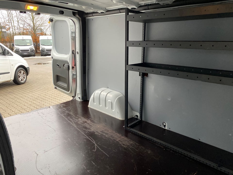 Renault Trafic T29 2,0 dCi 170 L2H1 EDC