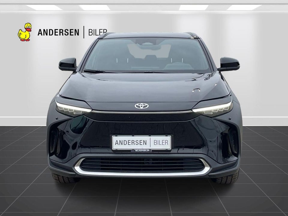 Toyota bZ4X Executive 5d