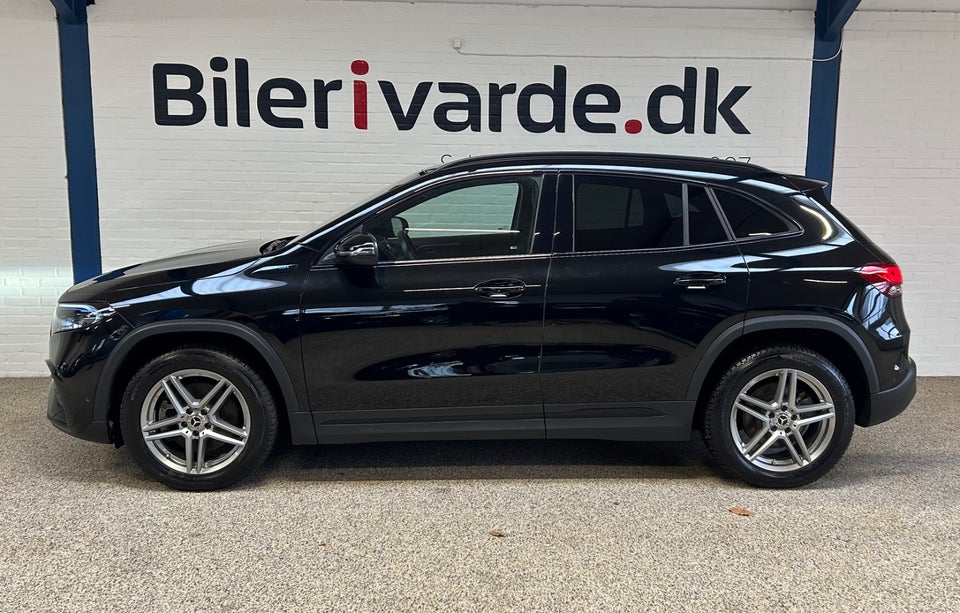 Mercedes EQA350 AMG Line 4Matic 5d