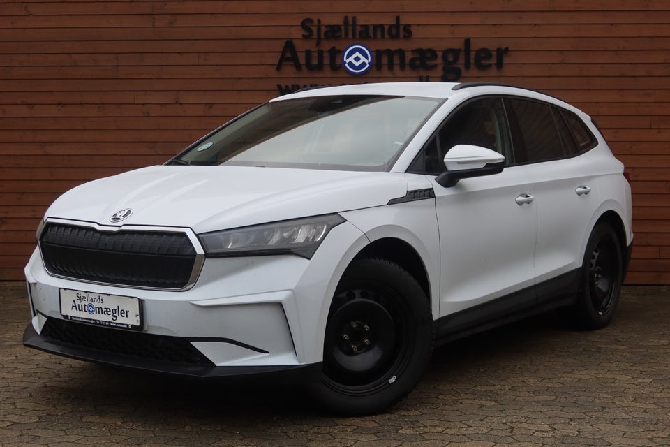 Skoda Enyaq 50 iV Loft 5d