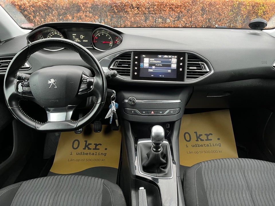 Peugeot 308 1,2 e-THP 130 Allure SW 5d