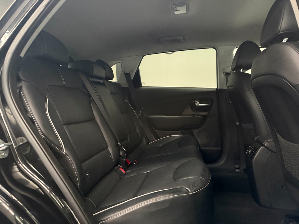 Kia e-Niro 64 Premium 5d