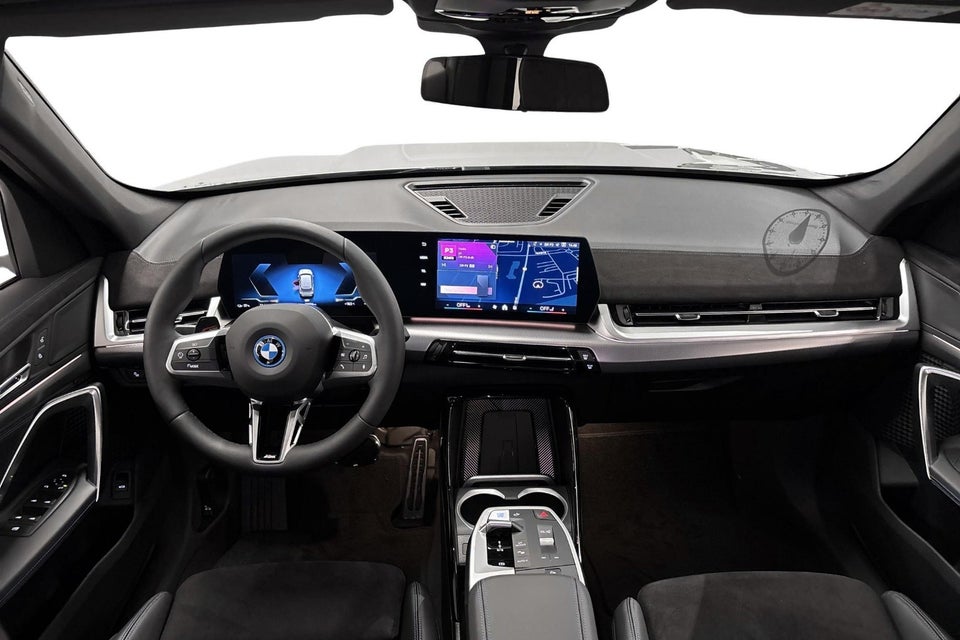 BMW iX1 eDrive20 M-Sport 5d
