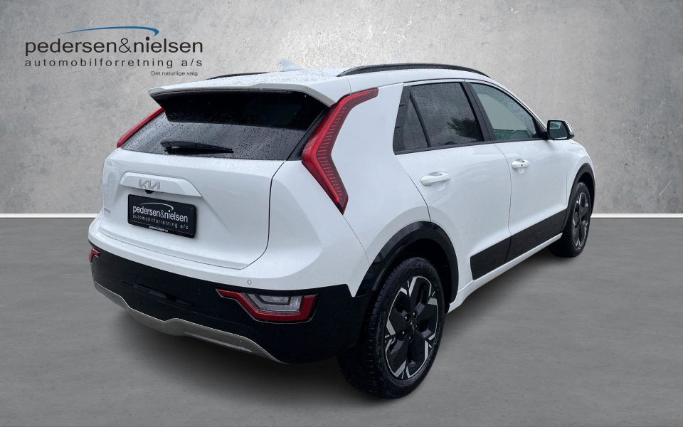 Kia Niro 64 EV Prestige 5d