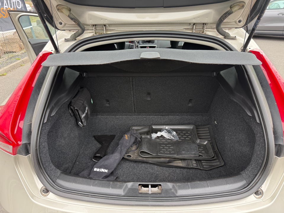 Volvo V40 2,0 D2 120 Kinetic Eco 5d