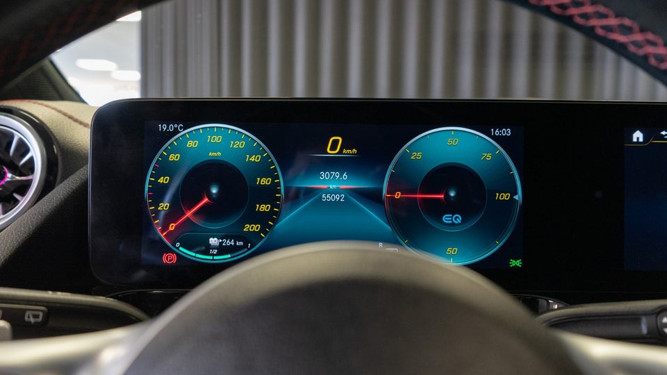 Mercedes EQA250 AMG Line 5d