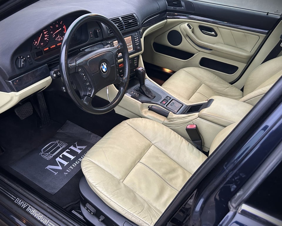 BMW 540i 4,4 aut. 4d