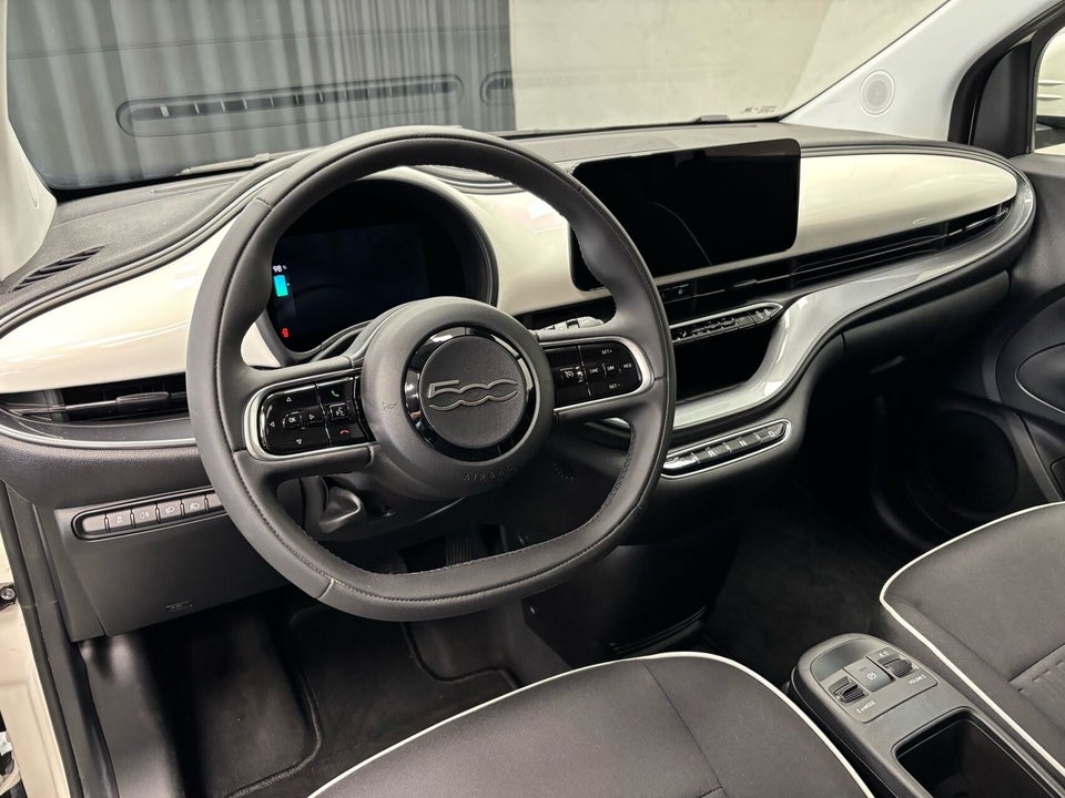 Fiat 500e 24 Icon 3d