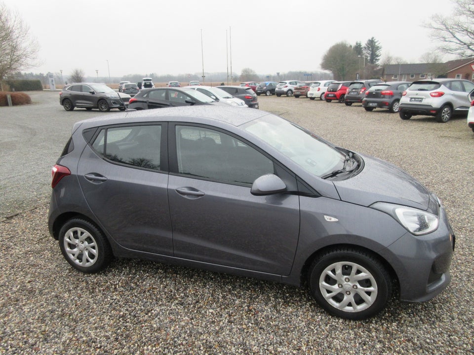 Hyundai i10 1,0 Trend 5d