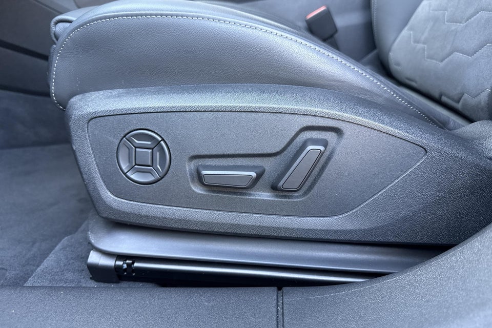 Audi A6 e-tron S-line plus Avant 5d