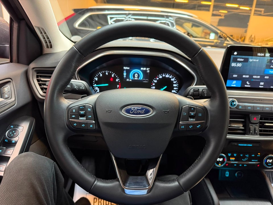 Ford Focus 1,0 EcoBoost Titanium aut. 5d