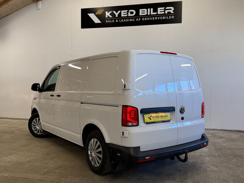 VW Transporter 2,0 TDi 150 Kassevogn DSG kort