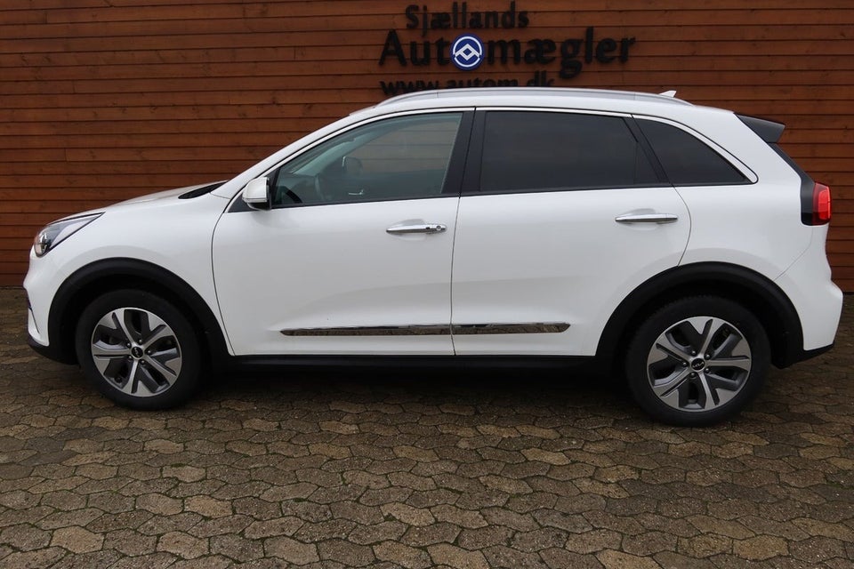 Kia e-Niro 64 Advance 5d