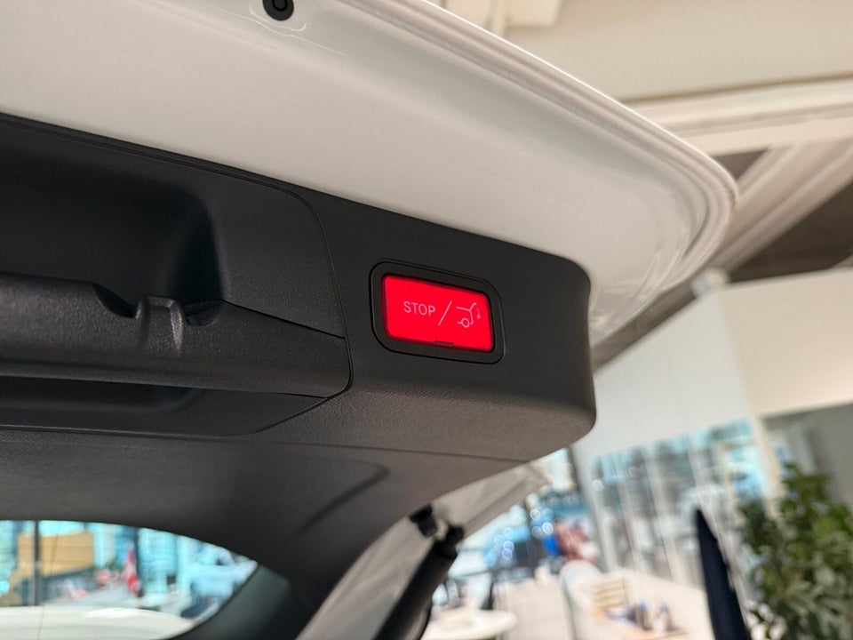 Mercedes EQB300 Progressive 4Matic 5d