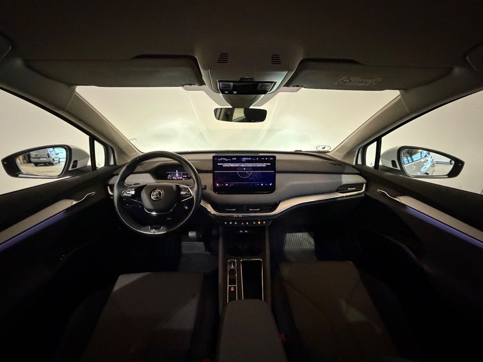 Skoda Enyaq 80 iV Plus Loft 5d