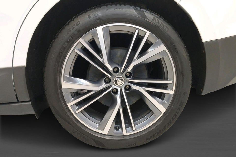 Skoda Enyaq 80x iV Suite 5d