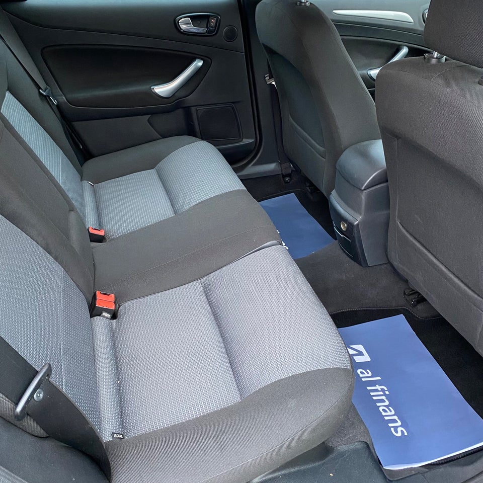 Ford Mondeo 2,0 Titanium stc. 5d