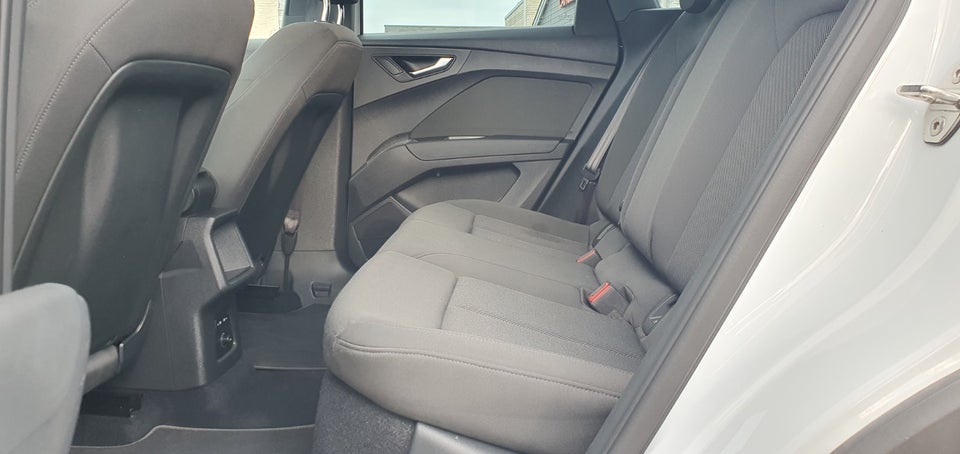 Audi Q4 e-tron 40 Attitude 5d