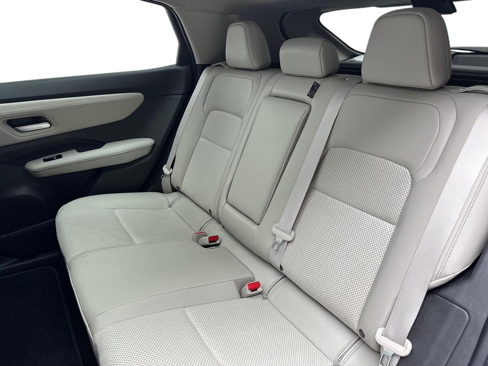 Nissan Ariya 87 Evolve 5d