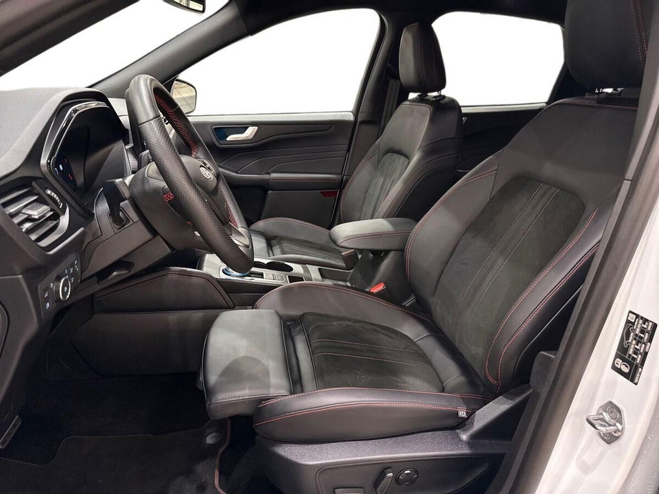 Ford Kuga 2,5 PHEV ST-Line X CVT 5d