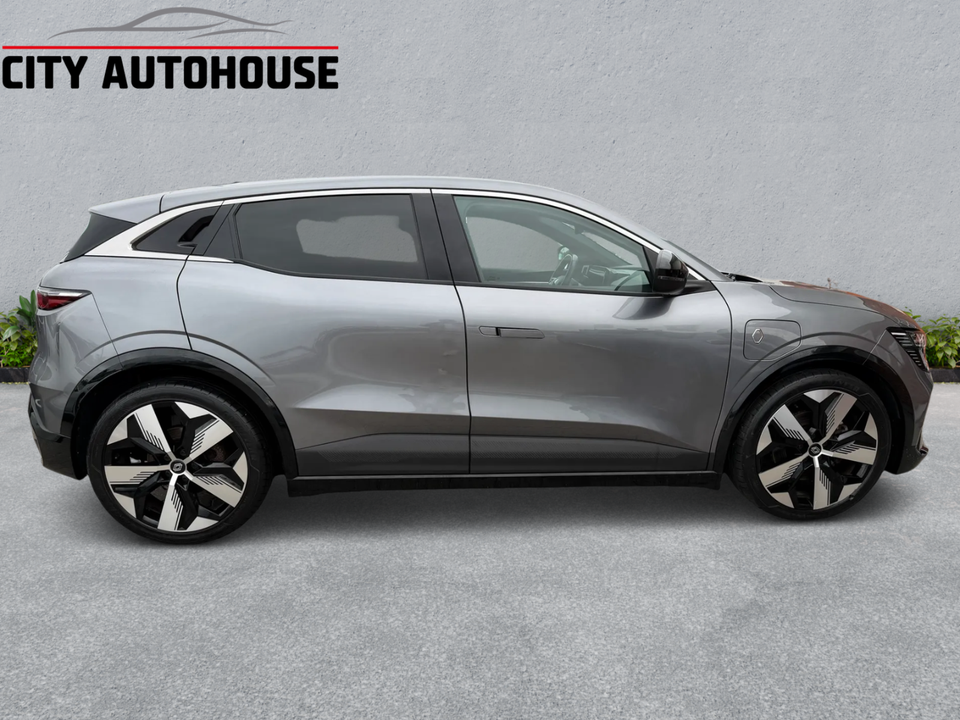 Renault Megane E-Tech 60 Techno 5d