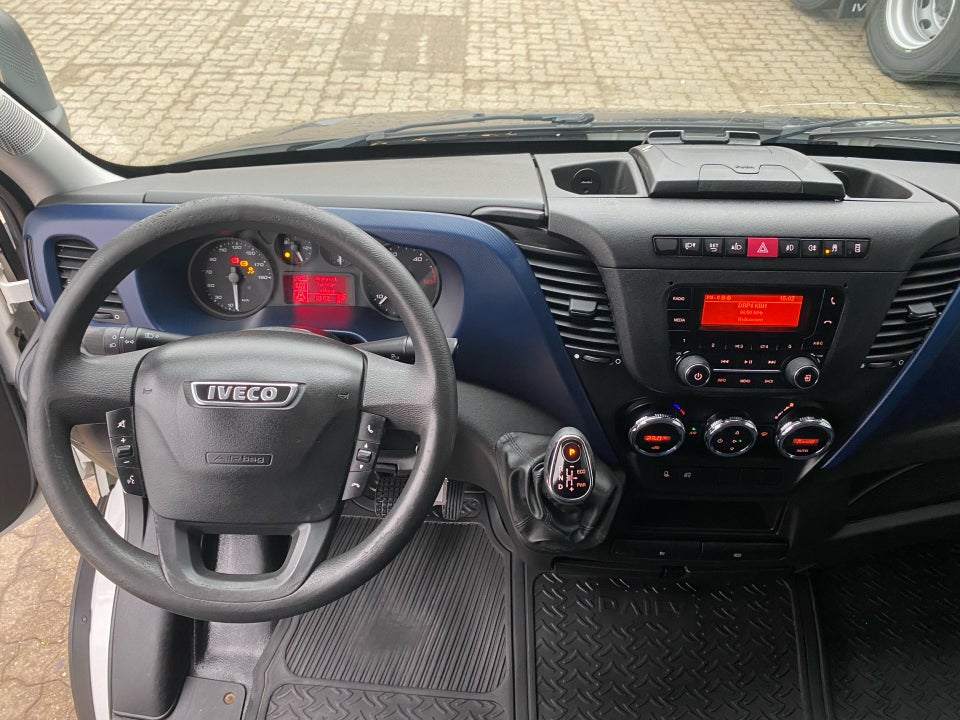 Iveco Daily 2,3 35C16 4100mm Lad AG8 2d