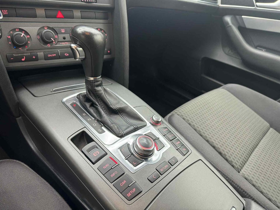 Audi A6 2,4 V6 Multitr. 4d