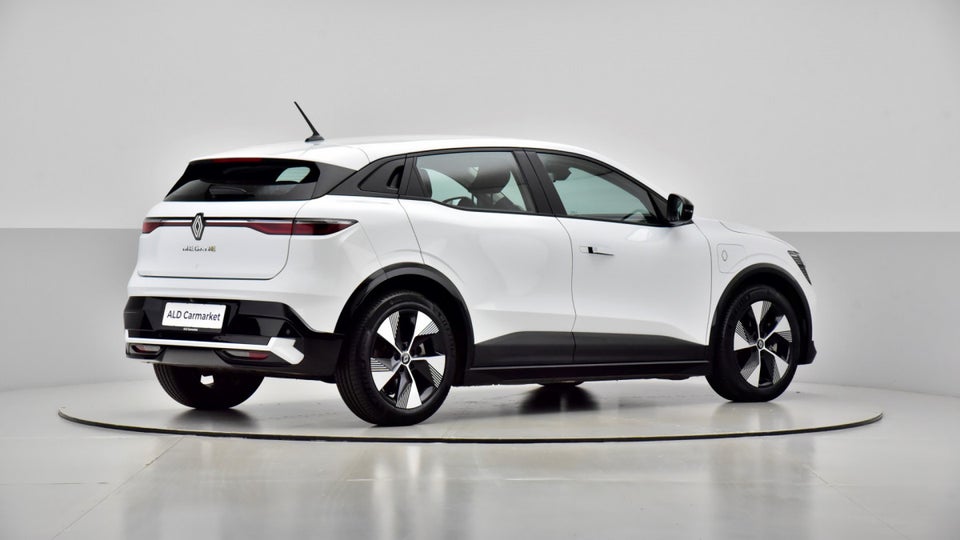 Renault Megane E-Tech 60 Equilibre 5d