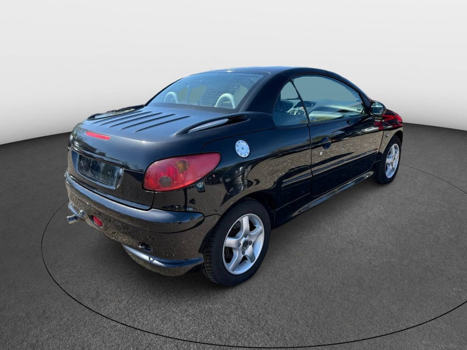 Peugeot 206 1,6 16V CC 2d
